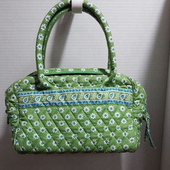 Vera Bradley Green Floral Quilted Shoulder Bag - Picture 2 of 6